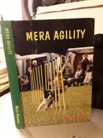 Mera agility / Marie Hansson ; [fotografier: Gunilla Arlenstam ...].