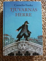 TJUVARNAS HERRE
