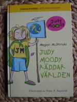 JUDY MOODY R&Auml;DDAR V&Auml;RLDEN