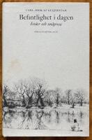 Befintlighet i dagen : ess&auml;er och sm&aring;prosa