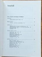 Lek med mjuka dockor