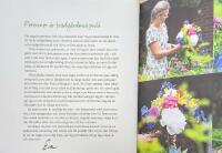 Perenner : skapa med blommor