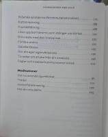 Kommunicera med djur : Din guide f&ouml;r att utveckla en djupare kontakt med djur och livet i stort