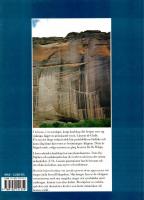 L&aring;ngt-Liv-i-lycka. En bok om navahoindianernas sandm&aring;lningar, s&aring;nger och myter. Redigering, &ouml;vers&auml;ttning, kommentarer, f&ouml;rord och efterskrift av Gunilla Hultgren.