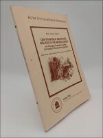 Om franska munkars n&ouml;jesliv p&aring; medeltiden, om Georges Brassens' gorilla, om hertig d'Harcourt och gr&ouml;nk&aring;l samt andra k&aring;serier kring franska fenomen och fr&aring;getecken