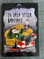 En h&auml;xa sitter barnvakt