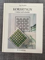 Korsstygn i rutor och r&auml;nder