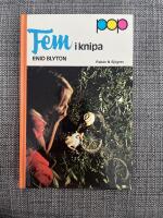 Fem i knipa