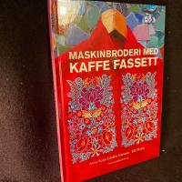 Maskinbroderi med Kaffe Fassett