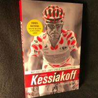 Mitt eget race : livet, cykeln och bergatr&ouml;jan. Ny reviderad upplaga.