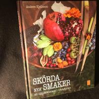 Sk&ouml;rda nya smaker : en uppt&auml;cktsresa i tr&auml;dg&aring;rden