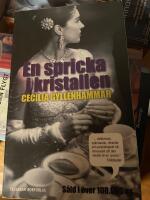 En spricka i kristallen