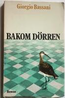 Bakom d&ouml;rren