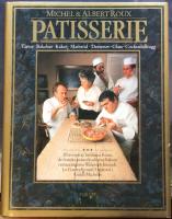 Patisserie. T&aring;rtor. Bakelser.  Kakor. Matbr&ouml;d. Desserter. Glass. Cocktailtilltugg