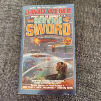 The service of the sword ( Worlds of honor #4)