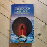 White gold wielder (Chronicles of Thomas Covenant)