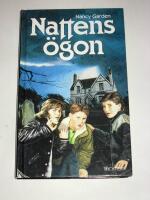 Nattens &ouml;gon