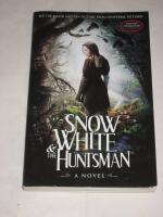 SNOW-WHITE AND THE  HUNTSMAN
