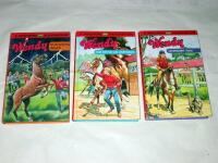 WENDY EN &Auml;VENTYRLIG L&Aring;NGRITT + DET BRINNER P&Aring; LINDH&Ouml;JDEN + LINDH&Ouml;JDEN I FARA 