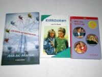 ETT H&Ouml;RN AV UNIVERSUM + KRITIKBOKEN +   MITT NYA L&Auml;CKRA JAG